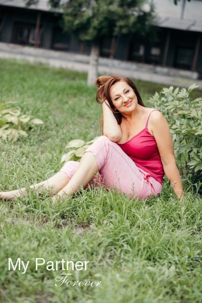 Dating with Charming Ukrainian Woman Anna from Zaporozhye, Ukraine