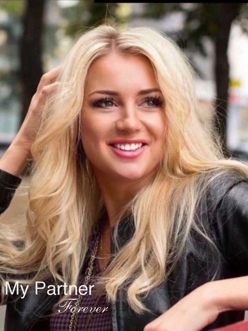 Ukraine Woman Kristina from Kharkov, Ukraine
