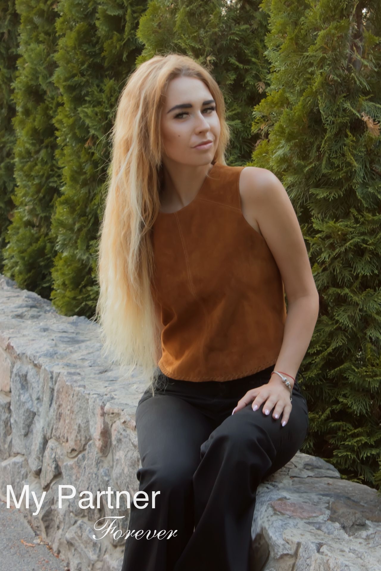 Dating with Sexy Ukrainian Girl Lada from Kharkov, Ukraine
