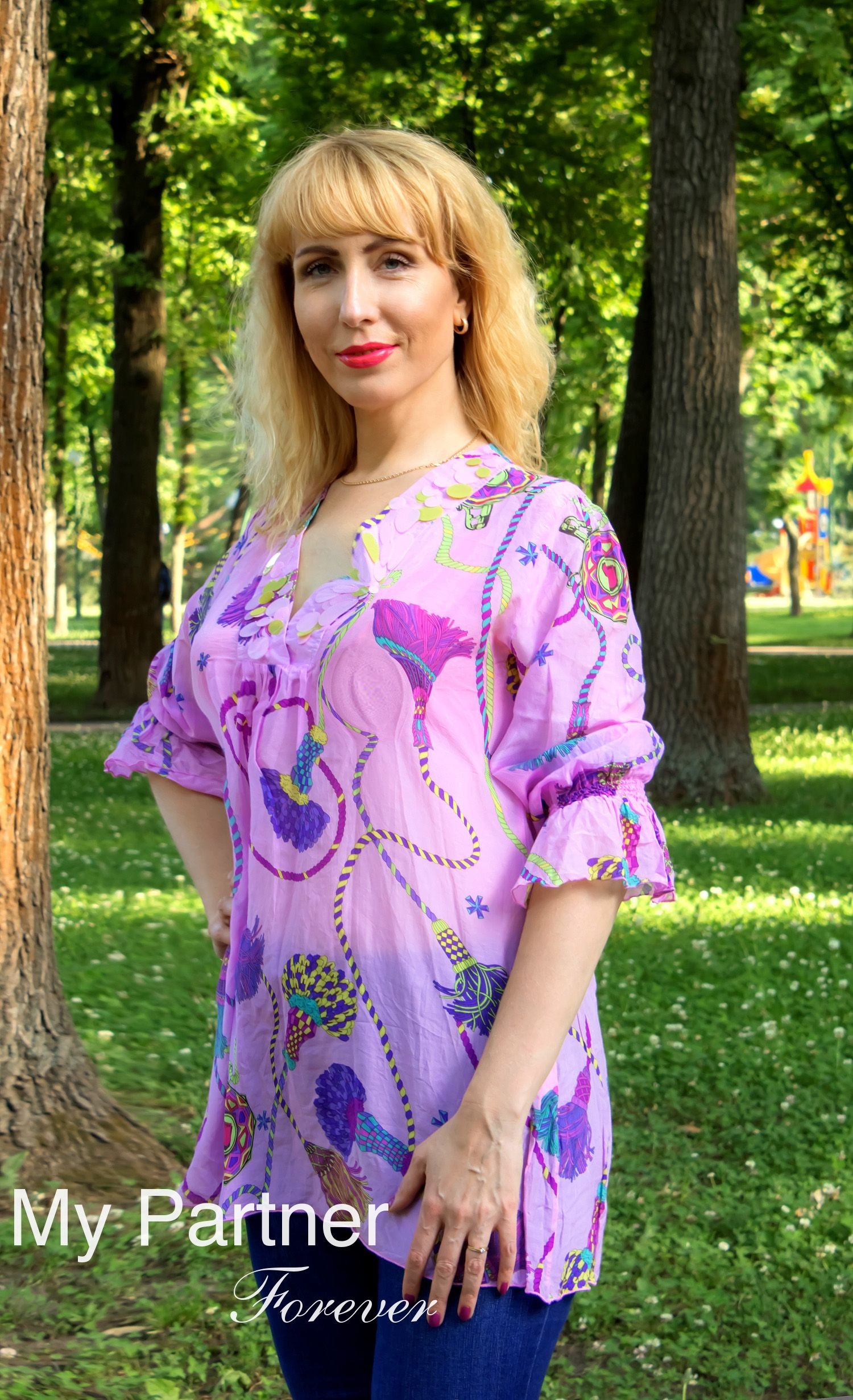 Dating with Single Ukrainian Lady Svetlana from Kharkov, Ukraine