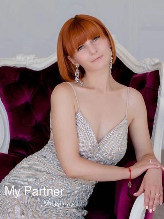 Dating with Stunning Ukrainian Girl Anna from Zaporozhye, Ukraine