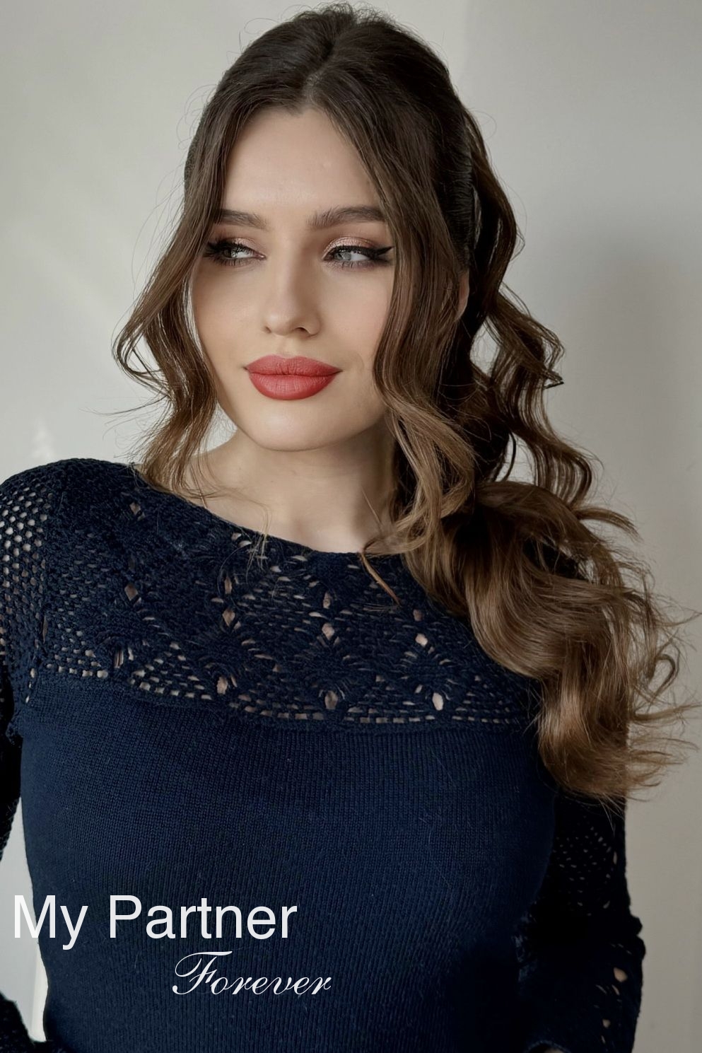 Datingsite to Meet Gorgeous Belarusian Lady Aleksandra from Minsk, Belarus