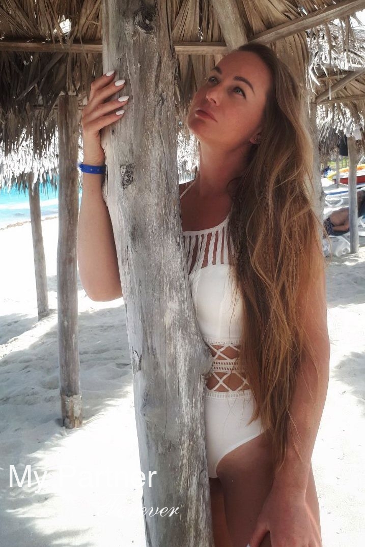 Datingsite to Meet Gorgeous Belarusian Woman Tatiyana from Soligorsk, Belarus