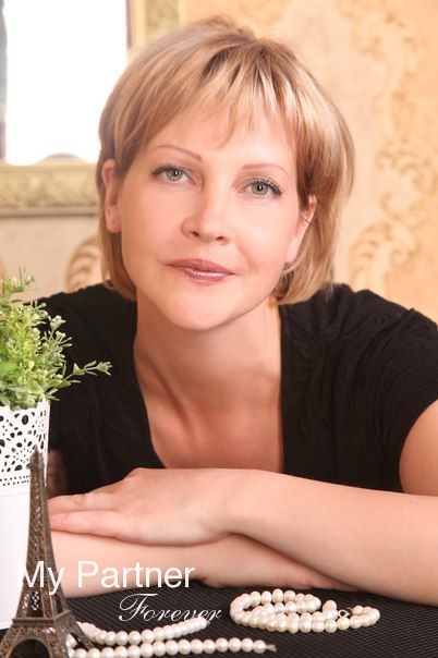 Datingsite to Meet Gorgeous Russian Lady Irina from Almaty, Kazakhstan