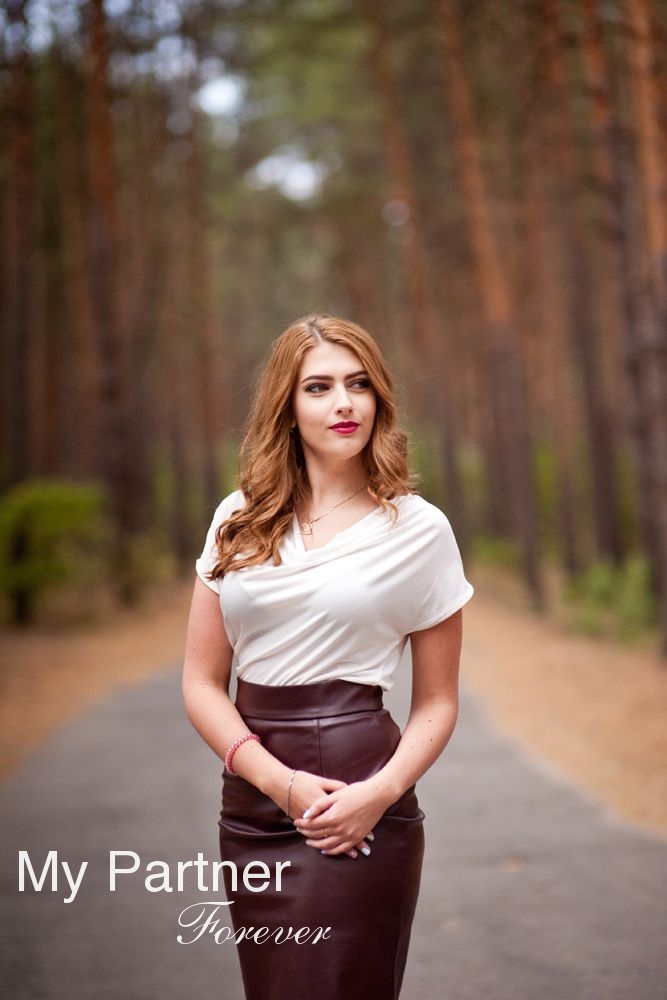 Datingsite to Meet Pretty Ukrainian Girl Anastasiya from Poltava, Ukraine