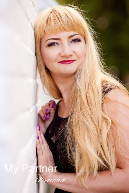 Datingsite to Meet Pretty Ukrainian Girl Marianna from Poltava, Ukraine