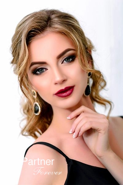 Datingsite to Meet Sexy Ukrainian Lady Galina from Sumy, Ukraine