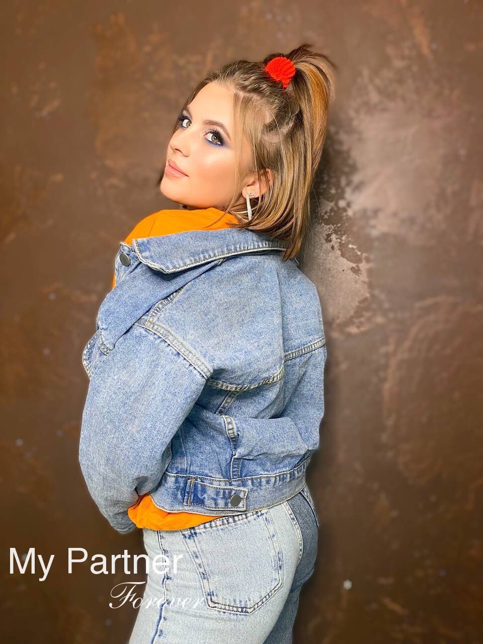 Datingsite to Meet Sexy Ukrainian Woman Anastasiya from Poltava, Ukraine