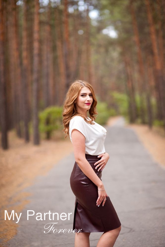 Datingsite to Meet Single Ukrainian Girl Anastasiya from Poltava, Ukraine