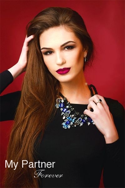 Datingsite to Meet Single Ukrainian Girl Evgeniya from Sumy, Ukraine