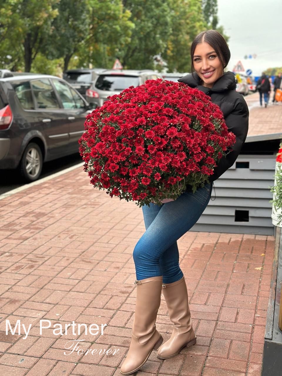 Datingsite to Meet Single Ukrainian Lady Lyudmila from Kiev, Ukraine