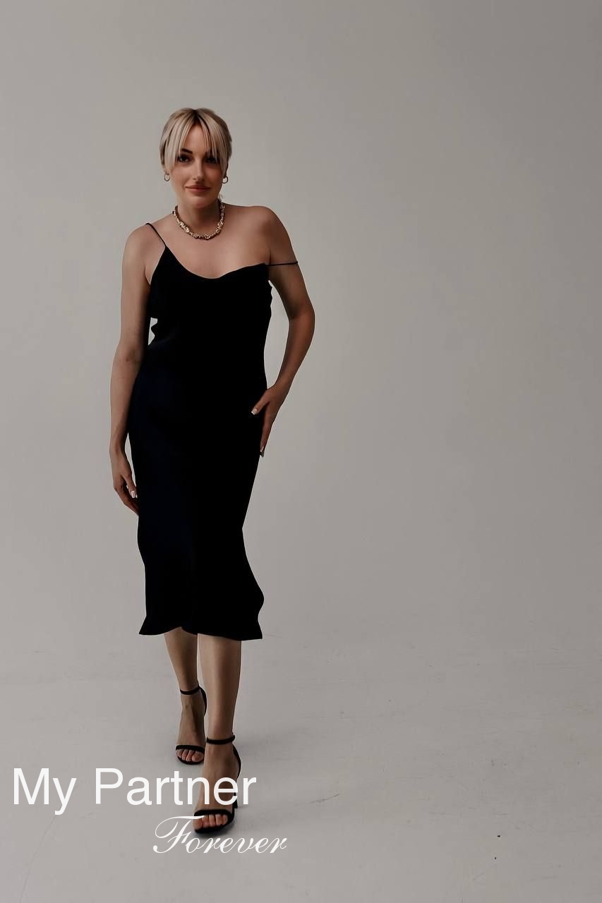 Datingsite to Meet Single Ukrainian Lady Viktoriya from Dniepropetrovsk, Ukraine