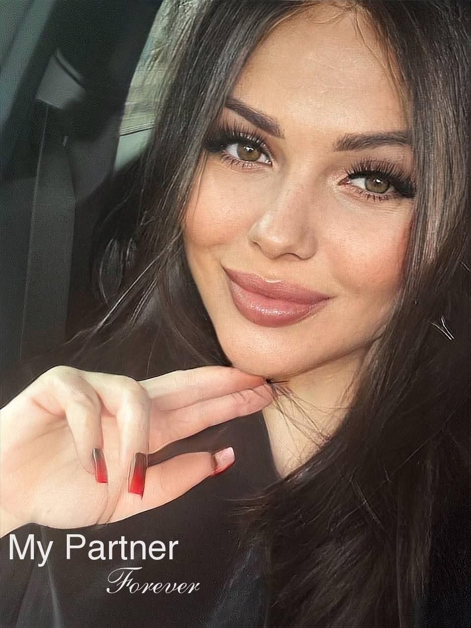 Datingsite to Meet Single Ukrainian Woman Lilya from Odessa, Ukraine