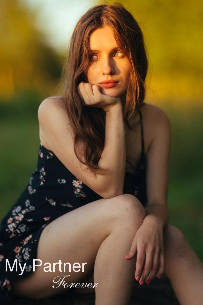 Datingsite to Meet Stunning Belarusian Lady Aleksandra from Minsk, Belarus