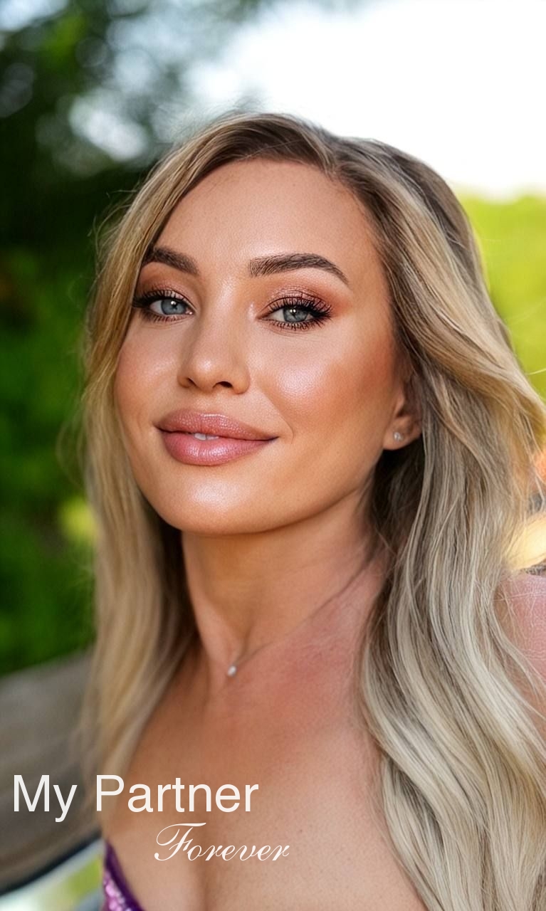 Gorgeous Girl from Ukraine - Elena from Odessa, Ukraine