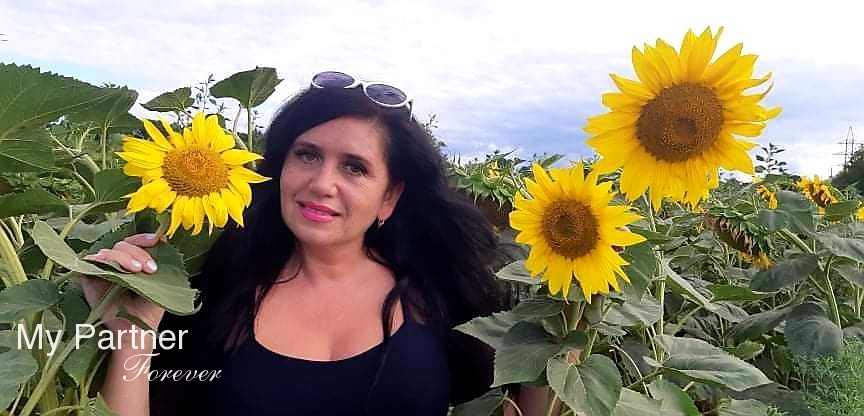 International Dating Site to Meet Yanina from Kiev, Ukraine