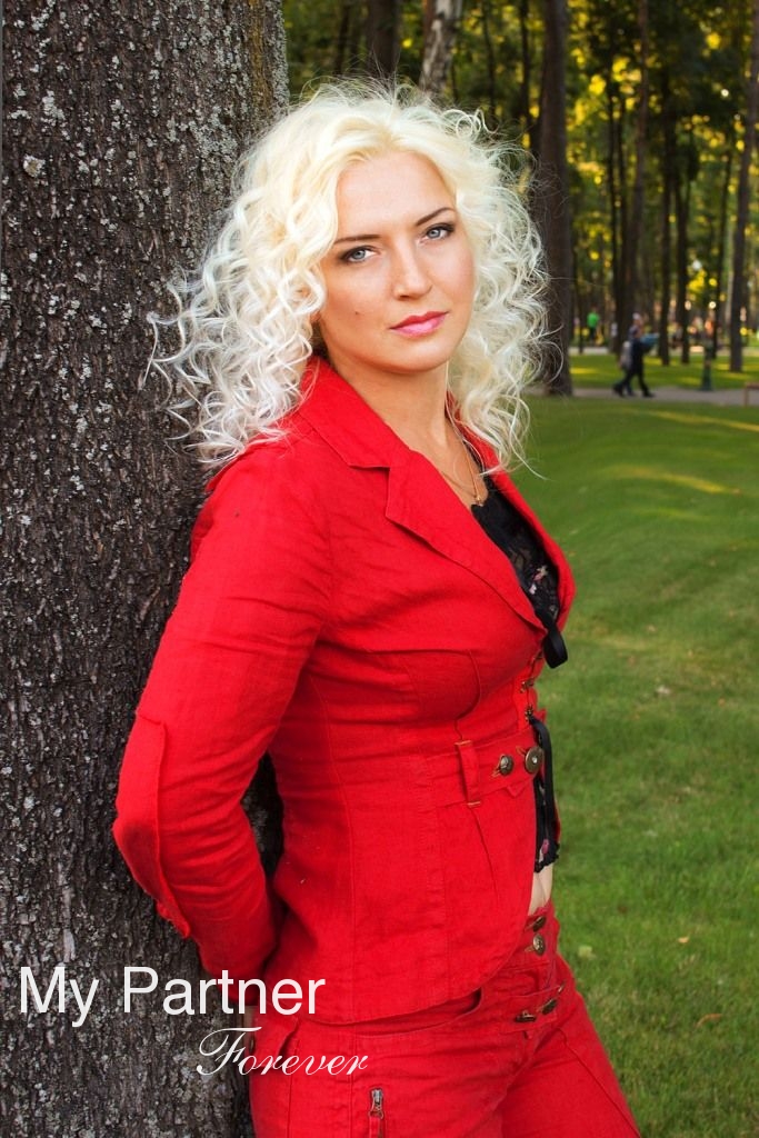 International Matchmaking to Meet Elena from Kharkov, Ukraine