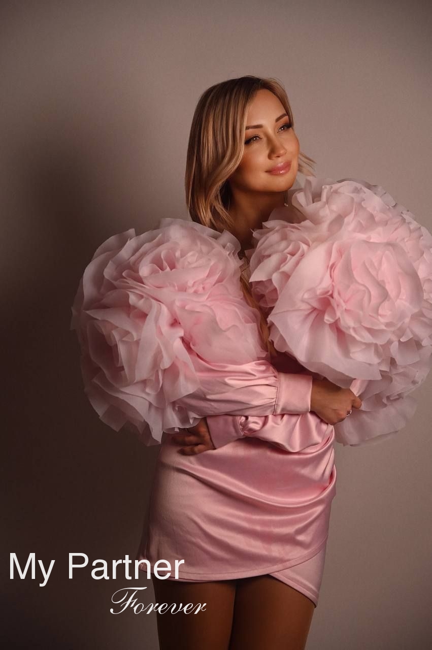 Marriage Agency to Meet Irina from Kiev, Ukraine