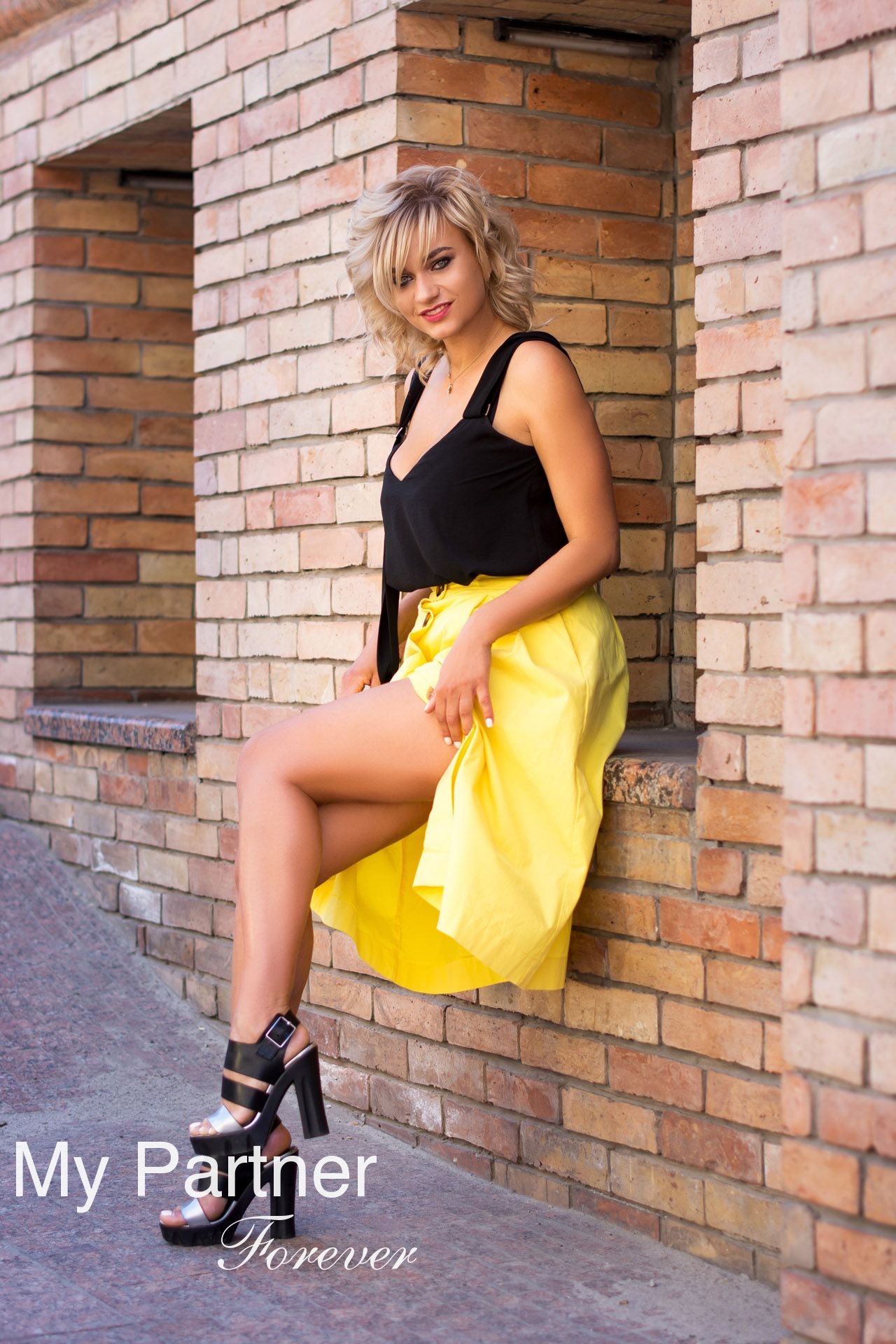 Meet Beautiful Ukrainian Lady Elena from Dniepropetrovsk, Ukraine