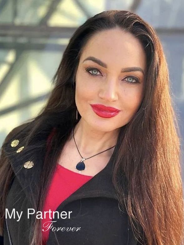 Meet Gorgeous Ukrainian Girl Irina from Kharkov, Ukraine