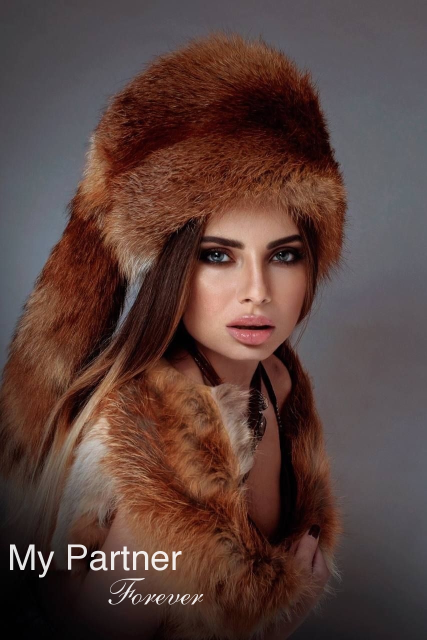 Meet Gorgeous Ukrainian Woman Alina from Kharkov, Ukraine