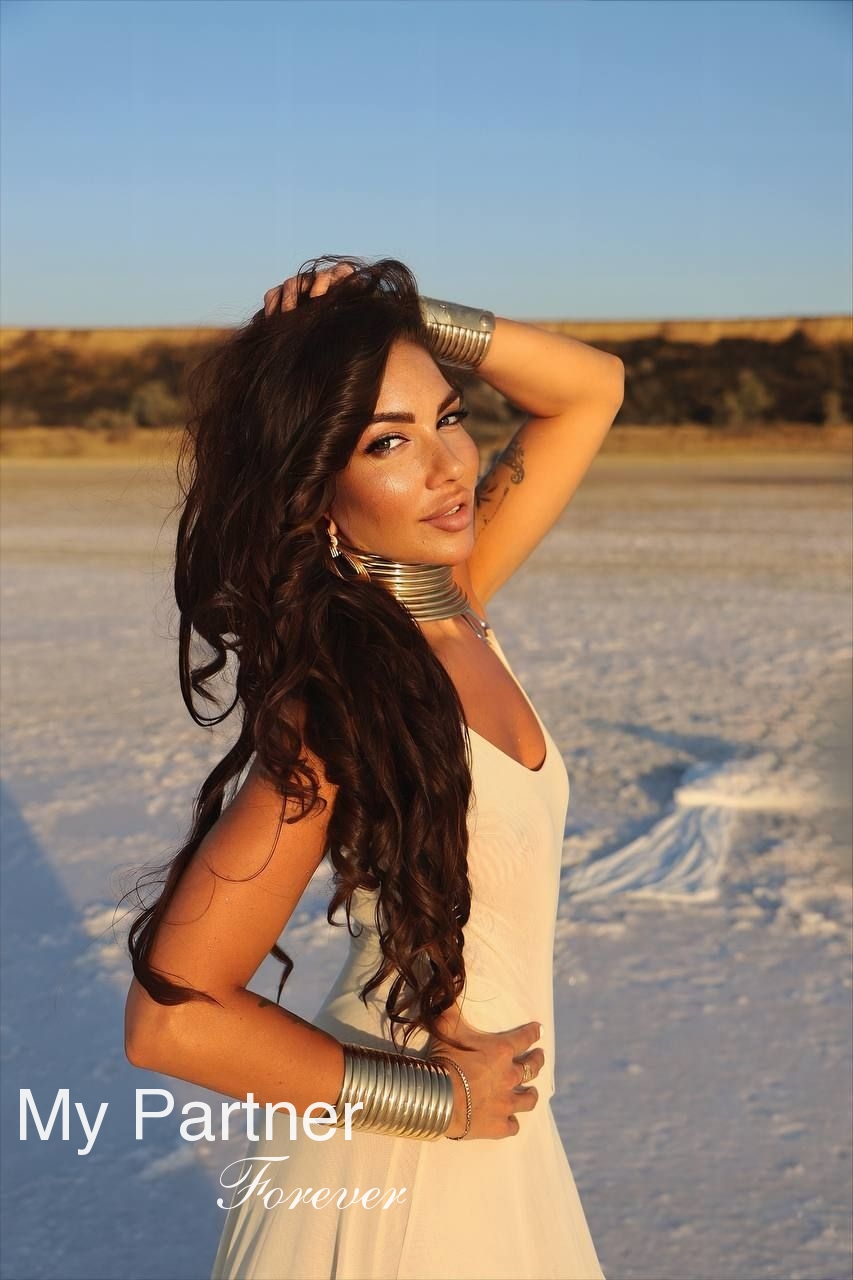 Meet Ukrainian Girl Darina from Odessa, Ukraine