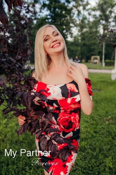 Meet Ukrainian Girl Larisa from Dniepropetrovsk, Ukraine