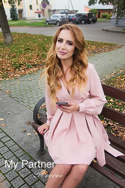 Online Dating with Beautiful Russian Woman Alla from Almaty, Kazakhstan
