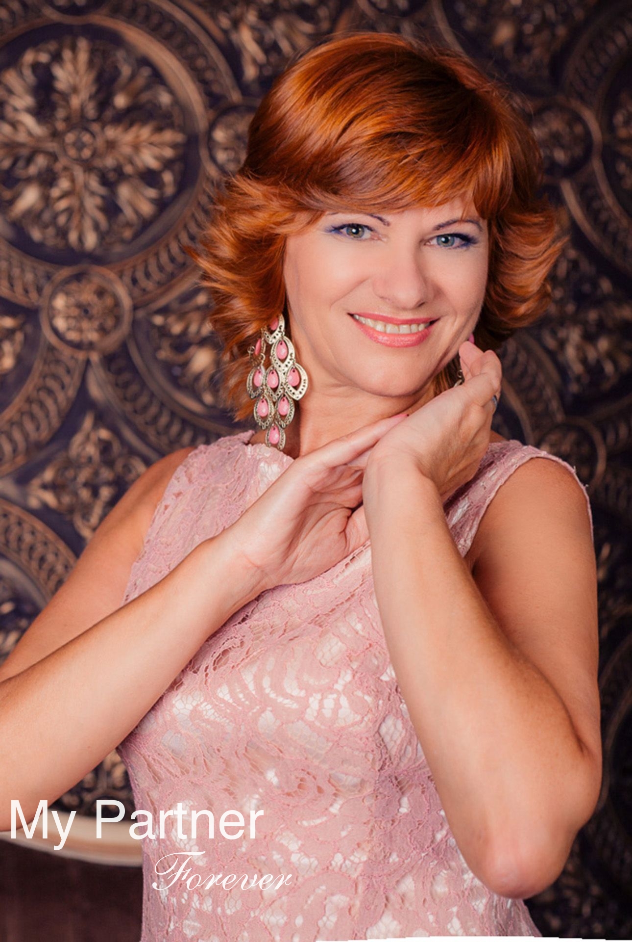Online Dating with Charming Ukrainian Woman Raisa from Zaporozhye, Ukraine