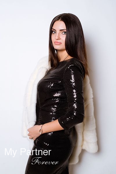 Online Dating with Oksana from Zaporozhye, Ukraine