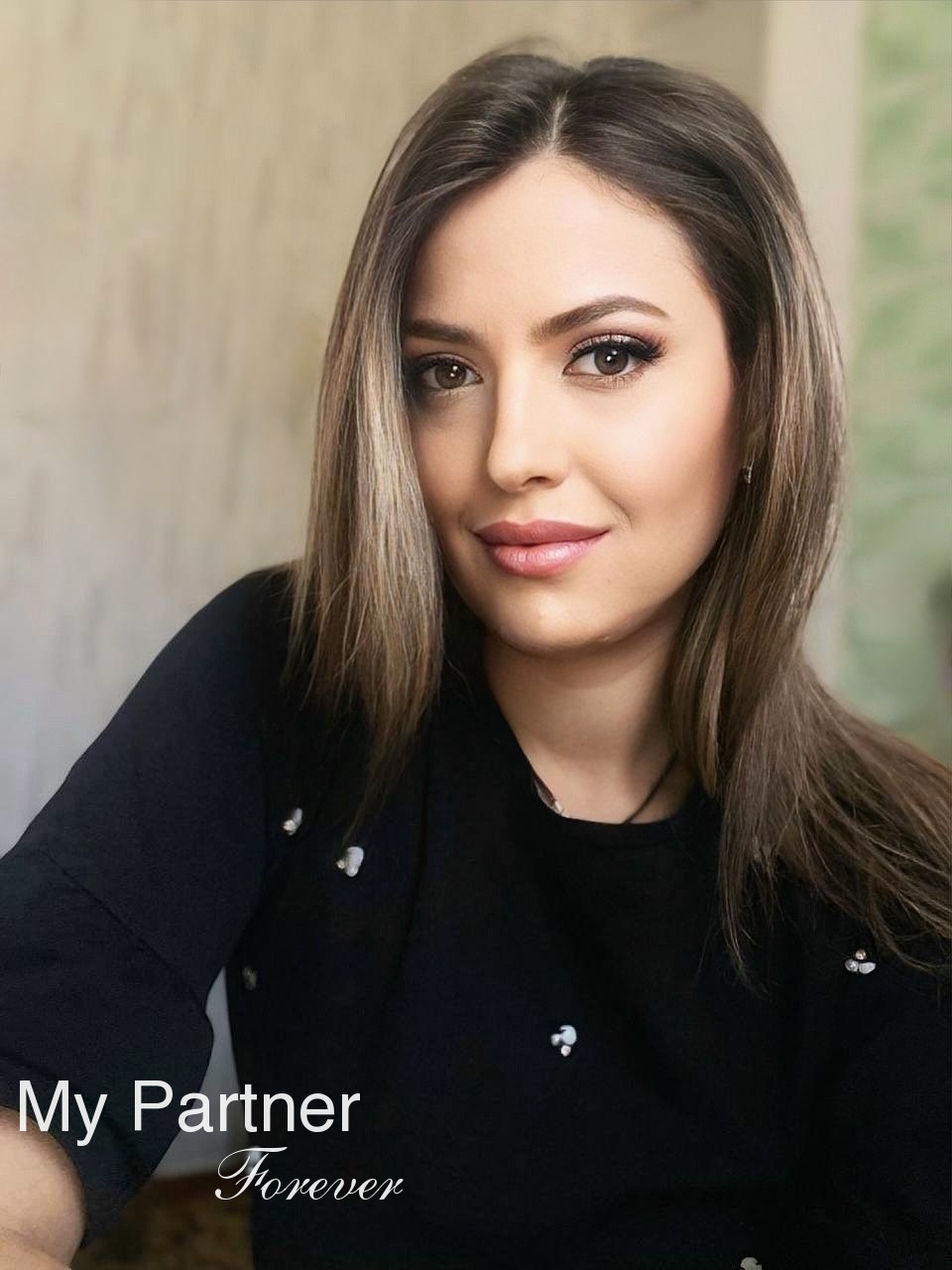 Online Dating with Pretty Ukrainian Girl Nellya from Odessa, Ukraine