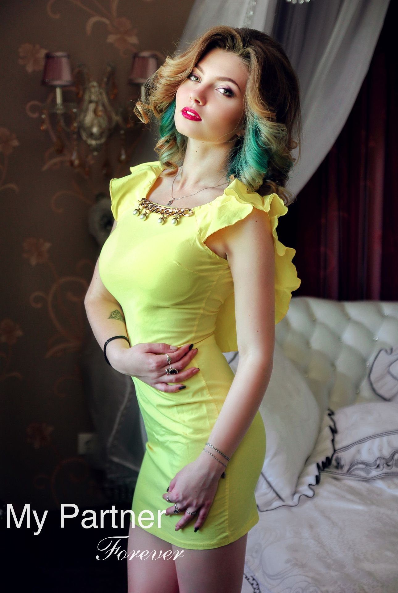 Online Dating with Pretty Ukrainian Woman Darya from Zaporozhye, Ukraine