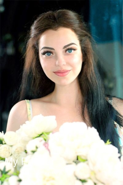 Online Dating with Sexy Ukrainian Woman Alyona from Sumy, Ukraine