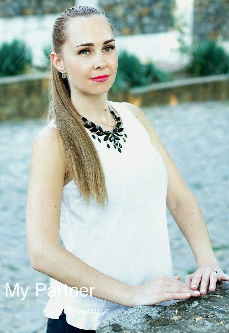 Pretty Bride from Ukraine - Inna from Melitopol, Ukraine