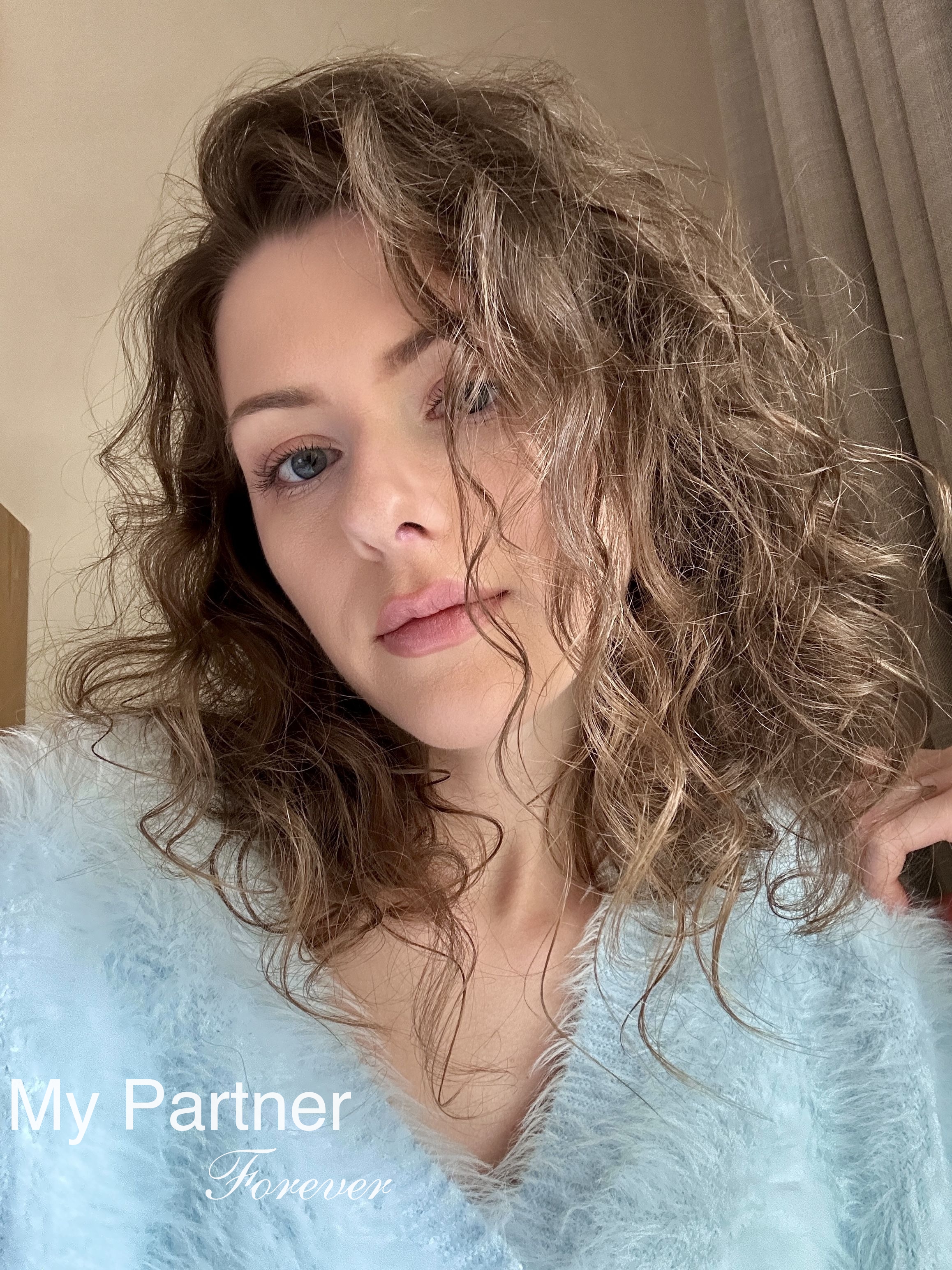 Pretty Girl from Ukraine - Anna from Kharkov, Ukraine