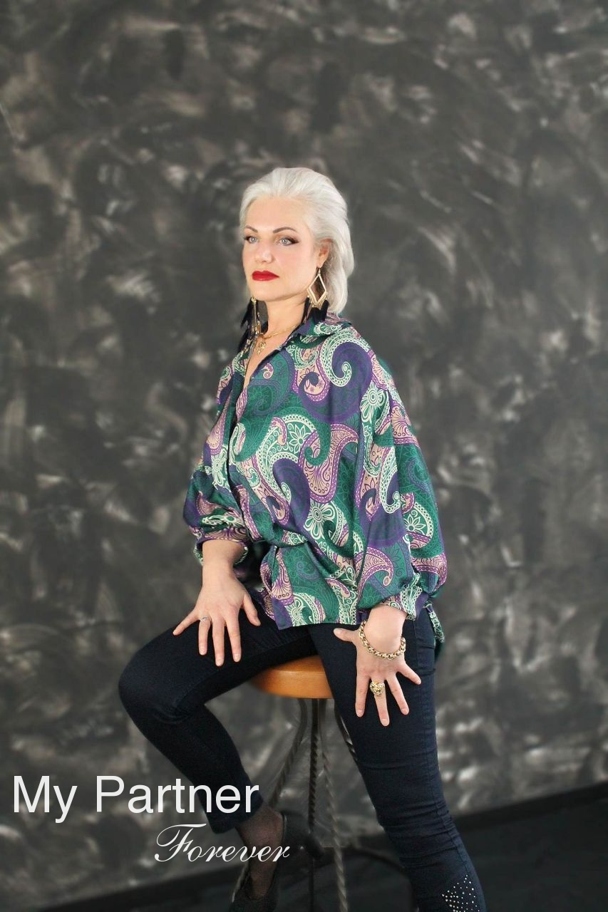 Pretty Woman from Ukraine - Nina from Zaporozhye, Ukraine