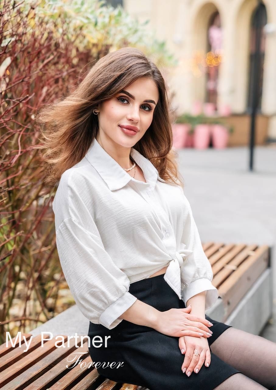 Sexy Ukrainian Bride Darina from Kiev, Ukraine