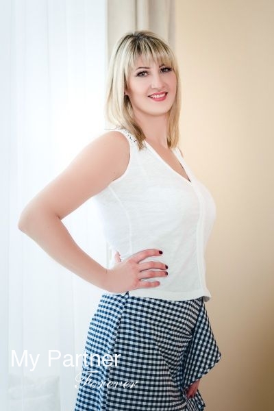 Single Lady from Ukraine - Yuliya from Zaporozhye, Ukraine