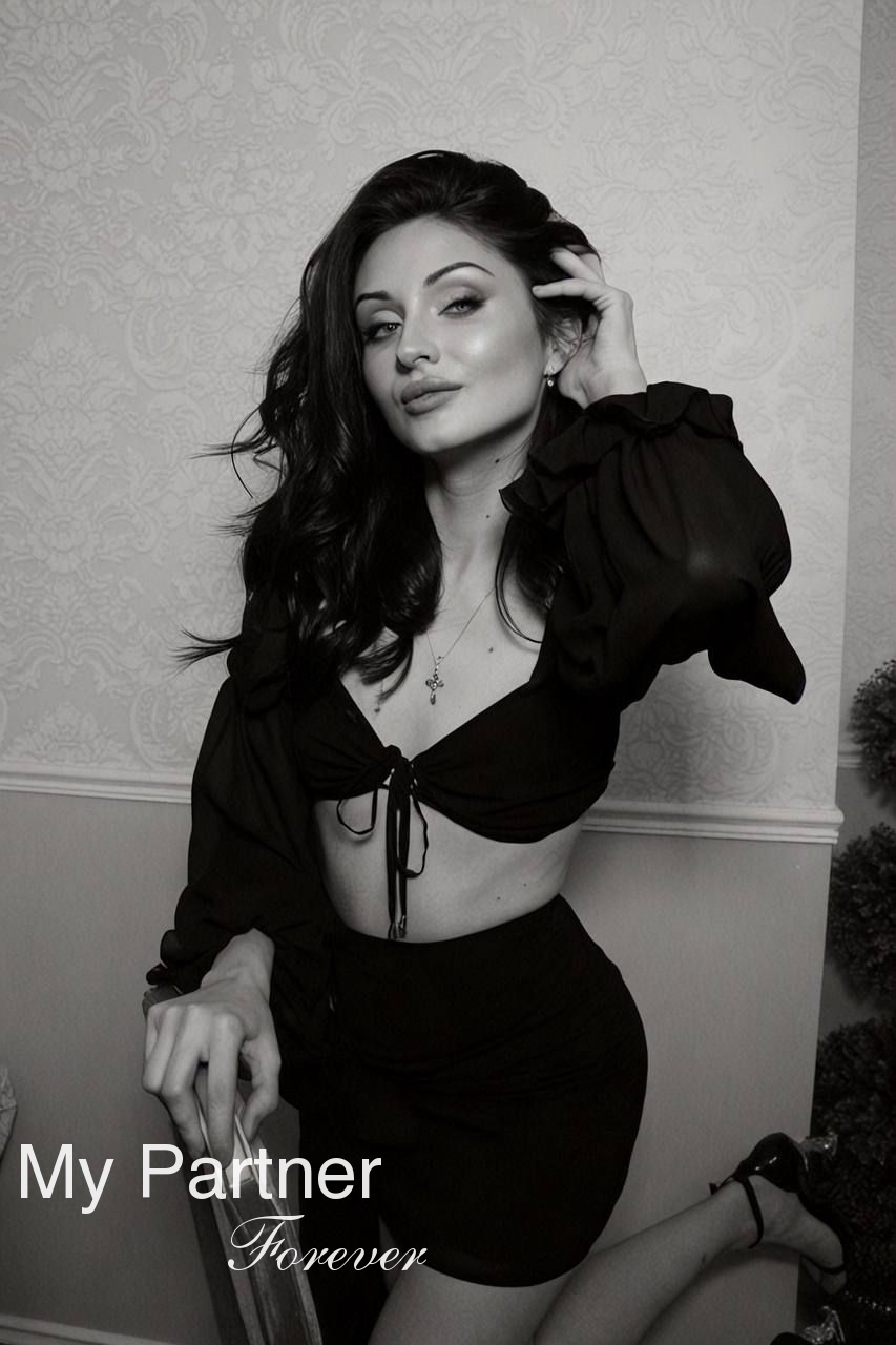 Single Woman from Ukraine - Adel from Odessa, Ukraine