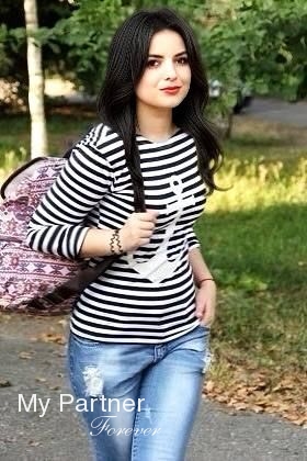 Single Woman from Ukraine - Oksana from Vinnitsa, Ukraine