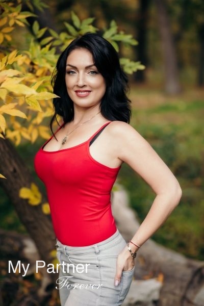 Stunning Bride from Ukraine - Elena from Zaporozhye, Ukraine