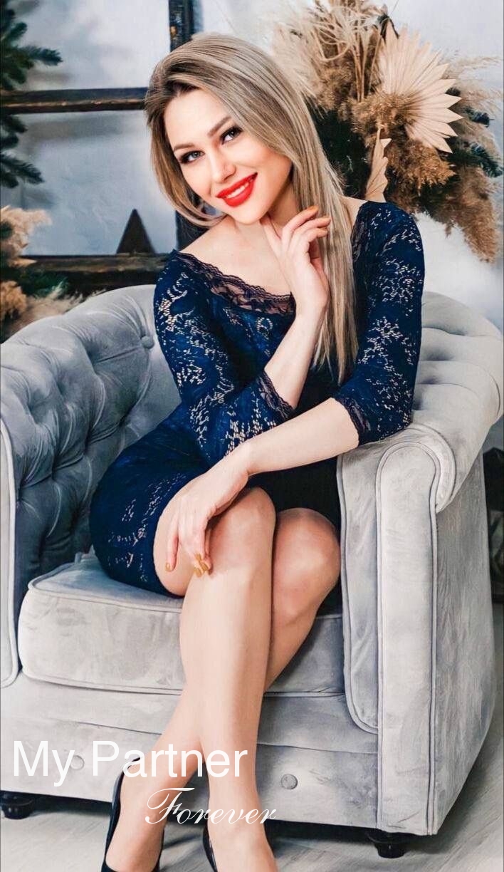 Ukrainian Girl Looking for Marriage - Viktoriya from Odessa, Ukraine