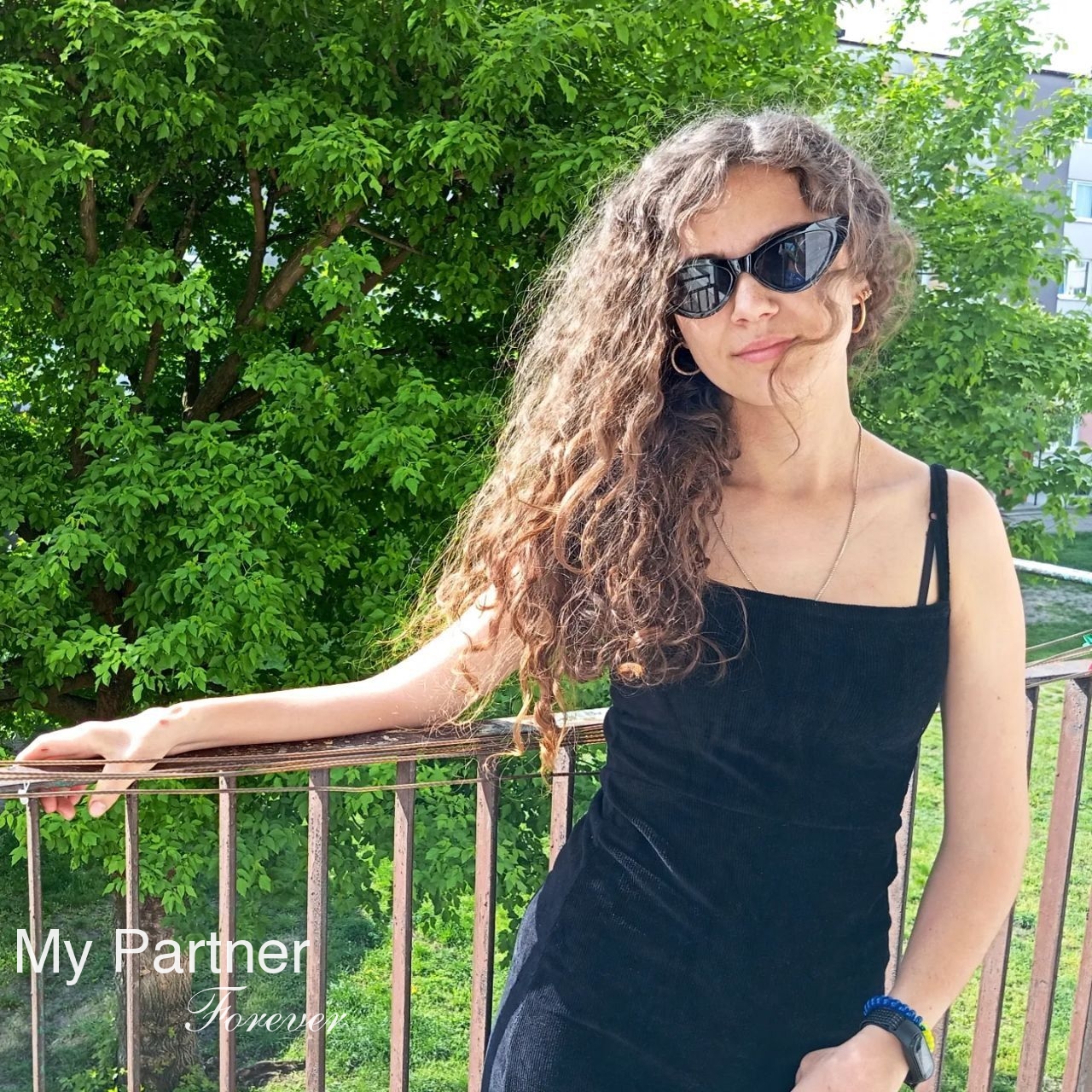 Ukrainian Women Dating - Meet Olena from Nikolaev, Ukraine