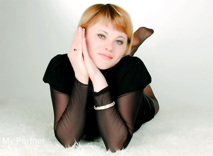 Online Dating with Single Ukrainian Girl Svetlana from Sumy, Ukraine