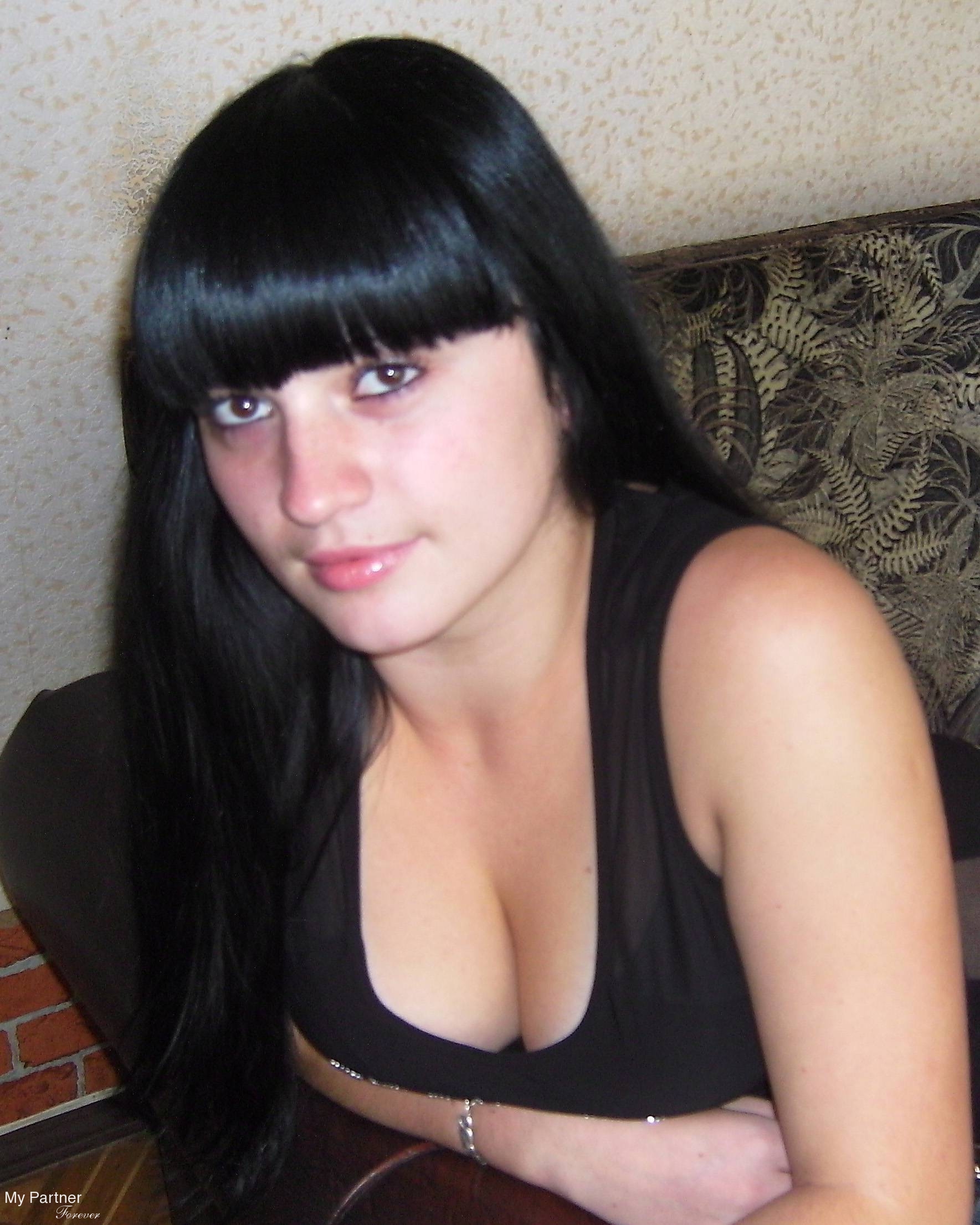 Online Dating with Stunning Ukrainian Woman Sofiya from Melitopol, Ukraine