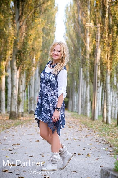 Ukrainian Women Matchmaking - Meet Svetlana from Zaporozhye, Ukraine